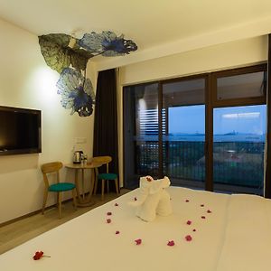 Superior Queen or Twin Room View